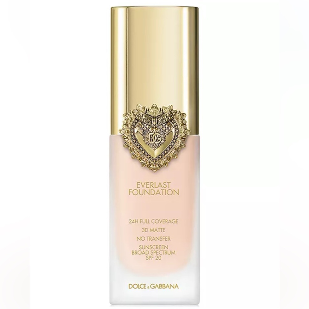 brand new Dolce&Gabbana Everlast Foundation 
color: 5N LIGHT